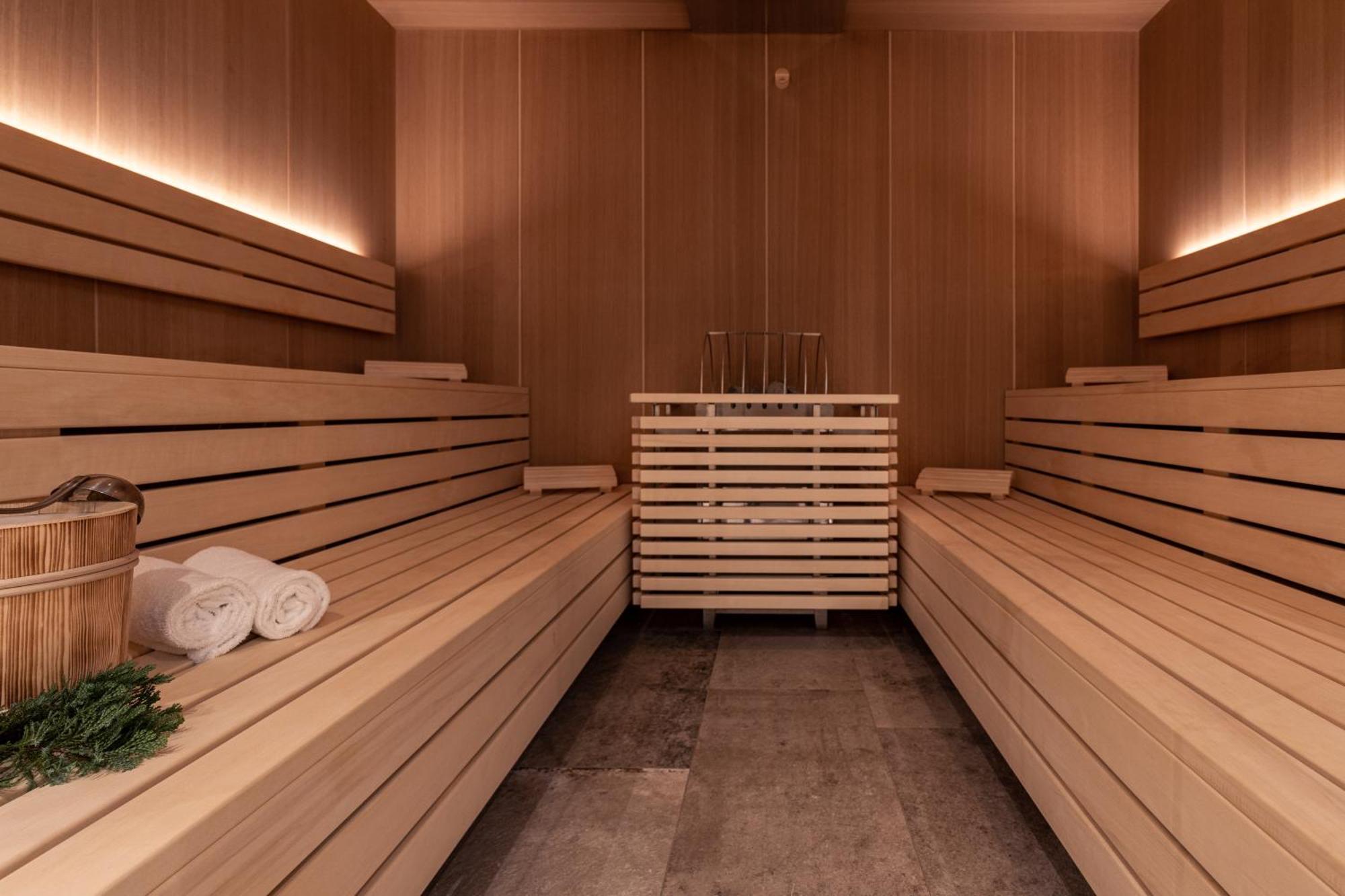Hotel Pettneuerhof เพทท์นอย อัม อาร์ลแบร์ก ภายนอก รูปภาพ