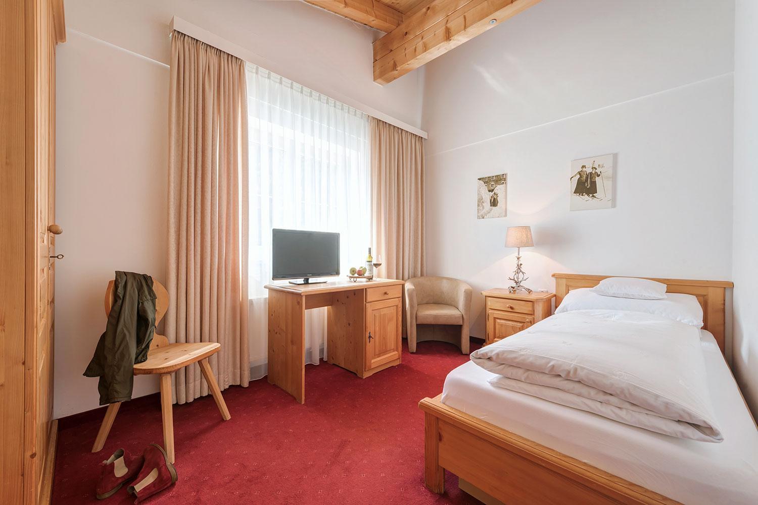 Hotel Pettneuerhof เพทท์นอย อัม อาร์ลแบร์ก ภายนอก รูปภาพ